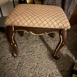 Foot stool/ vanity stool 15” deep 19” wide 16” tall