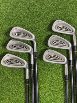 Cleveland Tour Action Iron Set 3,4,5,8,9,PW Clubs, Right-Handed