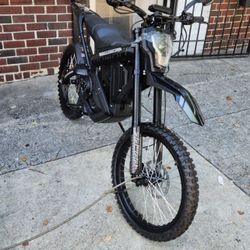 RAWR MANTIS FULL SIZE 60v Electric Dirt Bike