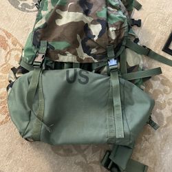 Field Pack Large Internal Frame