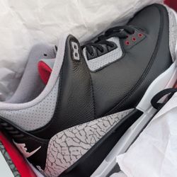 Air Jordan 3 Retro  Size 11