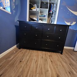 IKEA HEMNES 8-Drawer Dresser - Black Stain