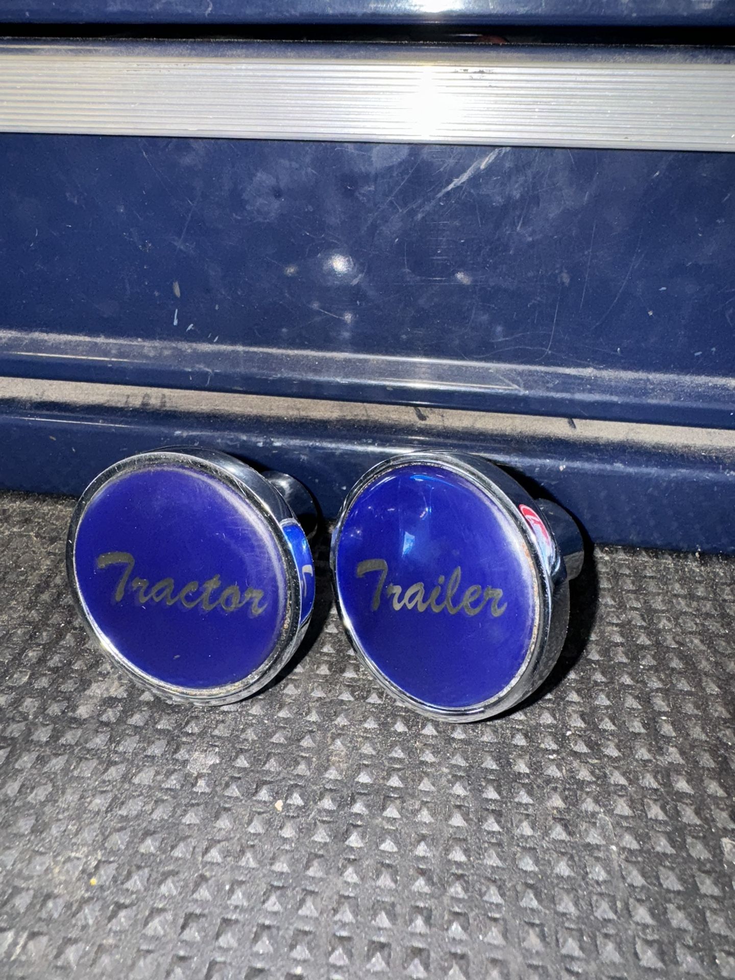 Blue Tractor Trailer Air Brake Knobs