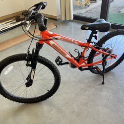 Nishiki Pueblo Mountain Bike 24” Kids