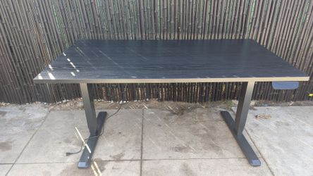 Desk sit/stand electric black