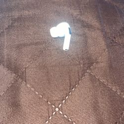 Left AirPods Pro Works Good