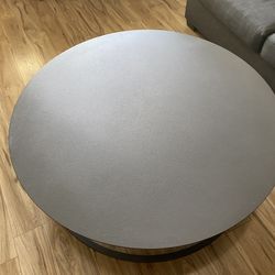 Round metal coffee table