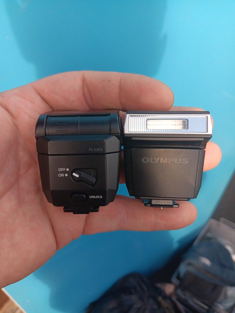 Olympus FL-LM3 flash