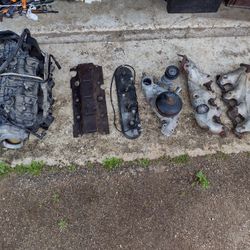 5.3 Parts Intake, Exhaust Manifolds, Waterpump