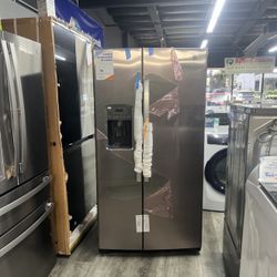 🔥GE Stainless Steel Side By Side Refrigerator With Ice Maker And Water Dispenser🔥