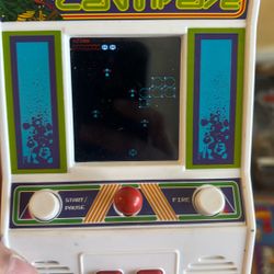 Centipede 1981 Atari