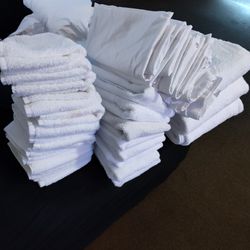 Towels, King and Queen set Sheets with Pillow Cases 