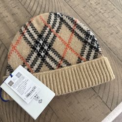 burberry beanie