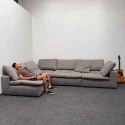 50% OFF 🔥 4pc Cloud Couch (Lounge) - Good as new - Can Deliver - Modular Sectional