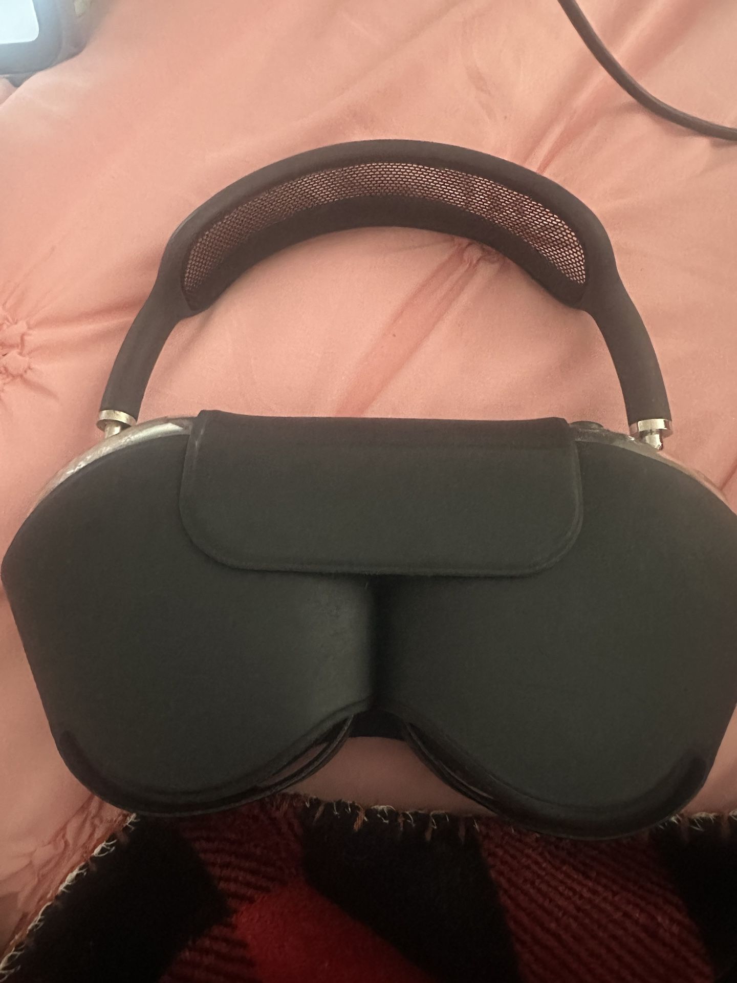 Apple airpod max’s 