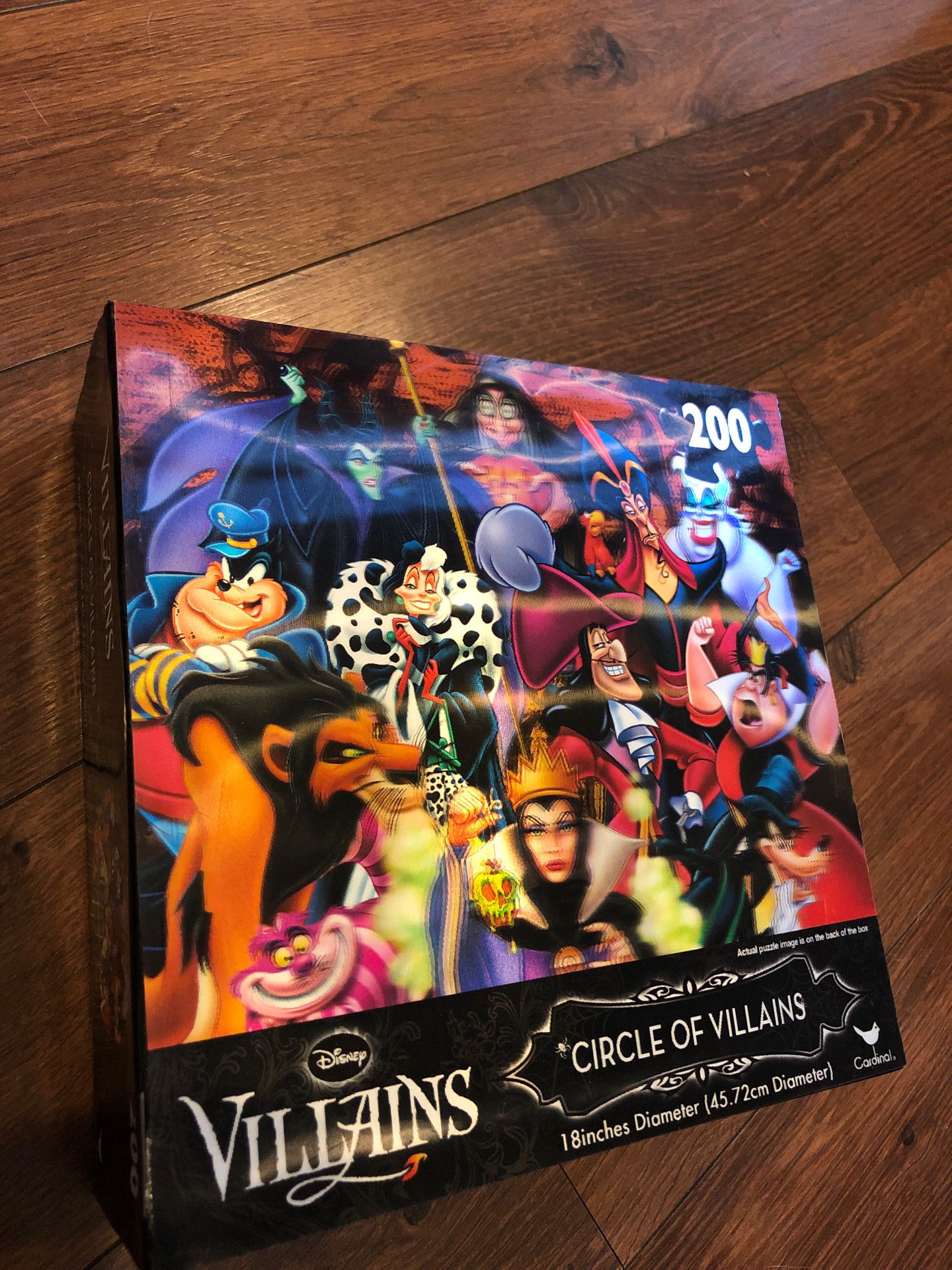New Disney villains puzzle - 200 pieces -