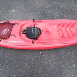 Lifetime 8ft kayak