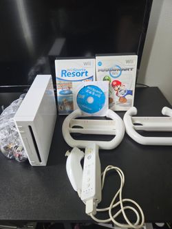 Nintendo Wii Console Bundle with Games and Accessories
