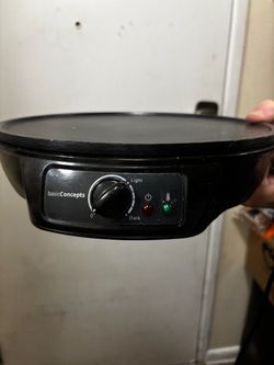 basicConcepts Electric Crepe Maker
