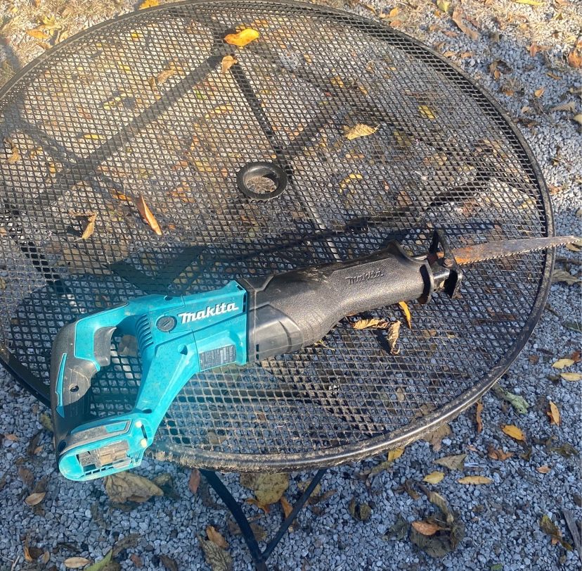 Makita Handsaw 18v 