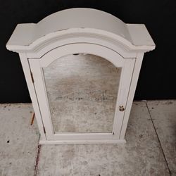 Pill Cabinet/Makeup Cabinet 