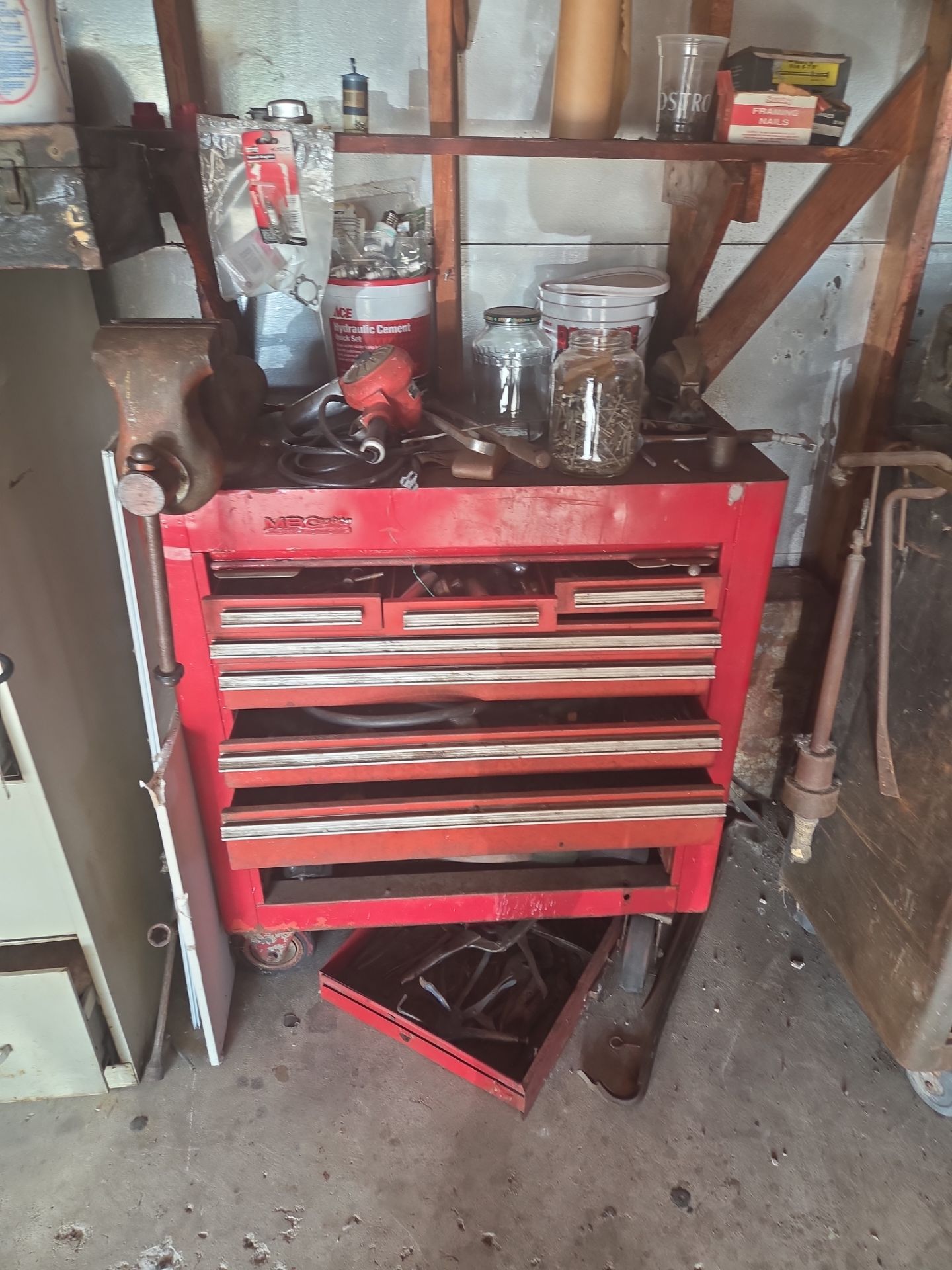 Body and fender tools