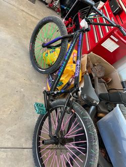 SE Bike Blocks Flyer