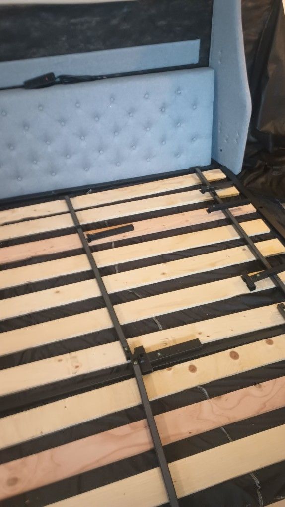 KING SIZE BED FRAME... WITH ROLLING SHELVES UNDER!!!