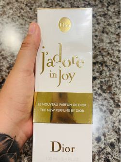 J’adore in joy