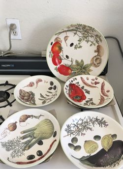 Salad bowl and serving bowls