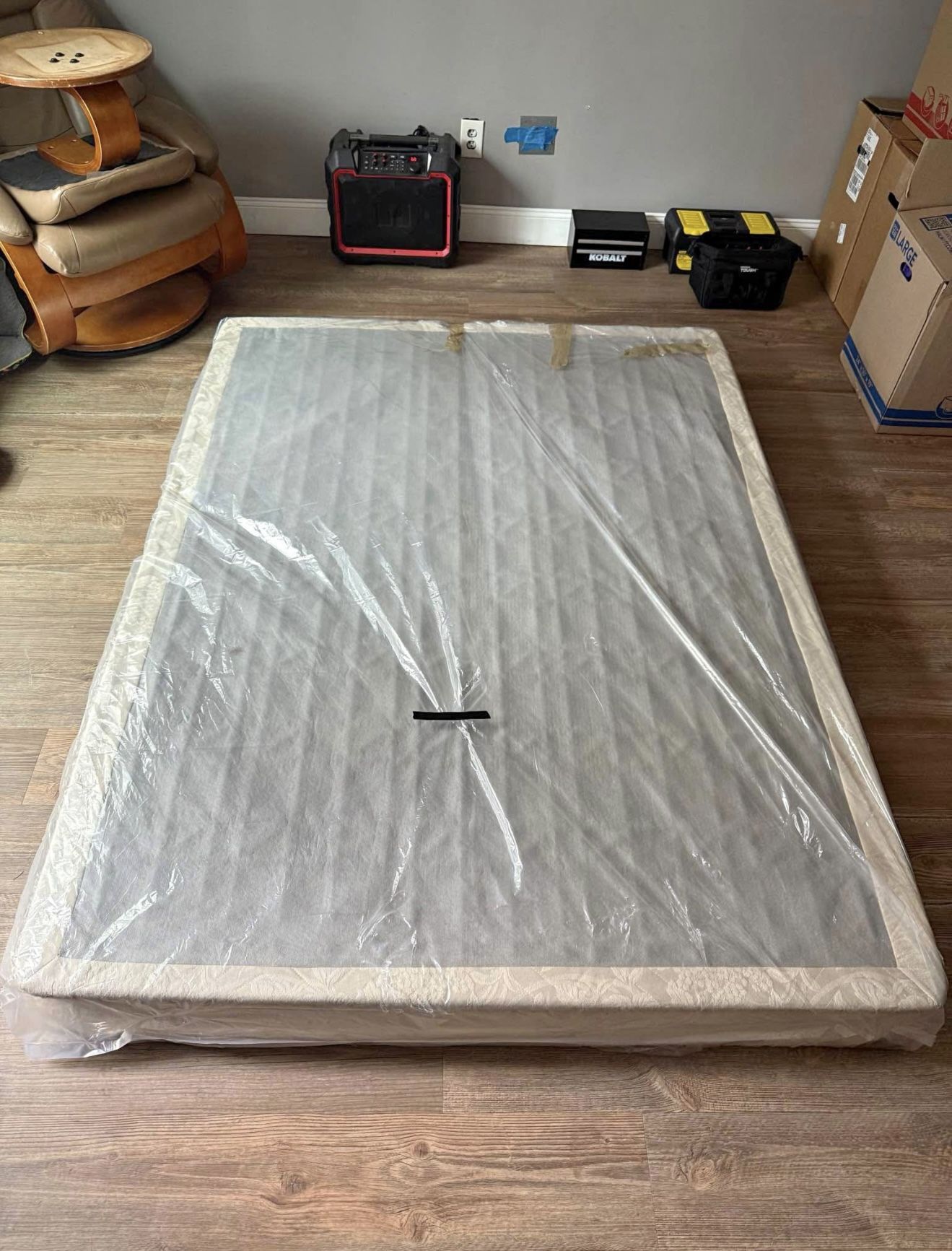 Queen Box spring