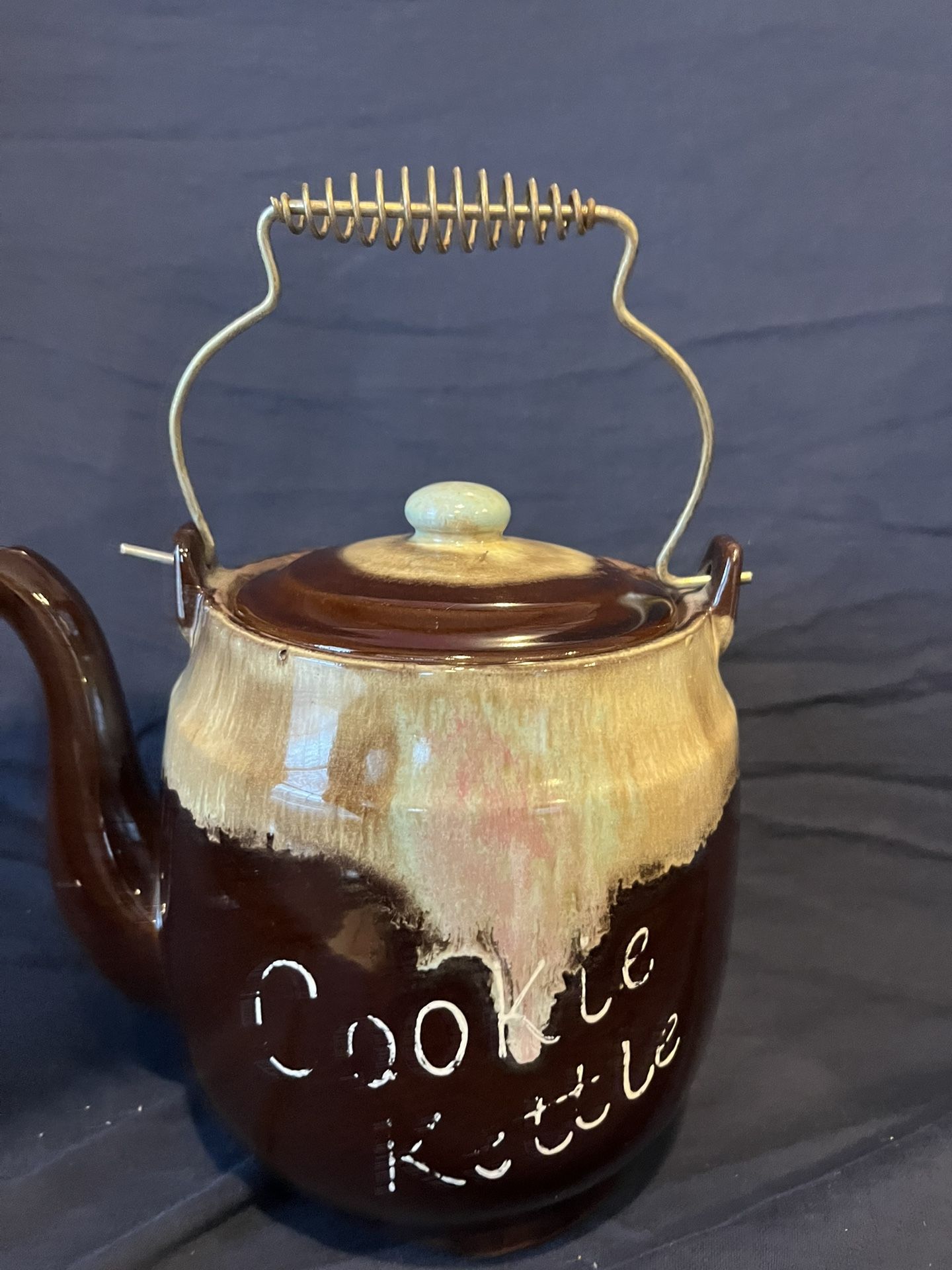 Vintage Brown Drip Cookie Jar Kettle