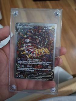 Giratina v pokemon card