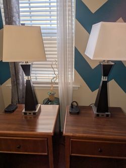 Lamp Set With electric Outlets!!! Good Condition 