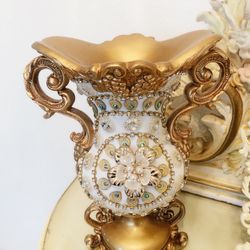 Set of 3, 1 European-style Retro Vase & 2 Wall  European-Style Retro Resin Wall Mount Flowers Vases