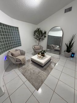 2 Accent Chairs, Coffee Table & Area Rug Set
