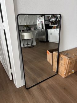 Large mirror