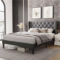 LINSY Queen Bed Frame with Headboard, Linen Upholstered Bed Frame (Used-good condition)