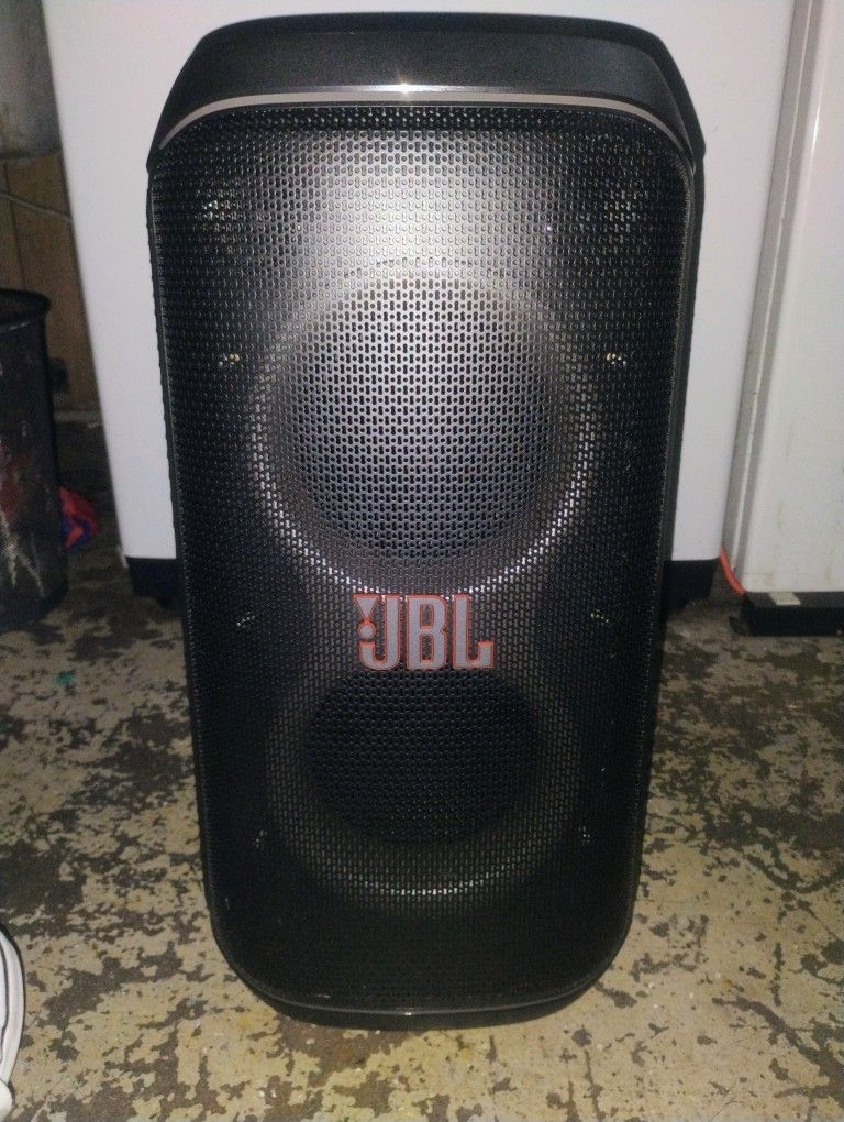 JBL Party box 120