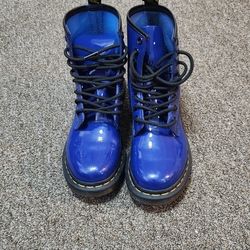 Dr. Martens
