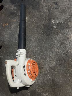 STIHL Blower 140$