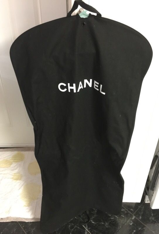Channel garment bag new very good condition. Never used
