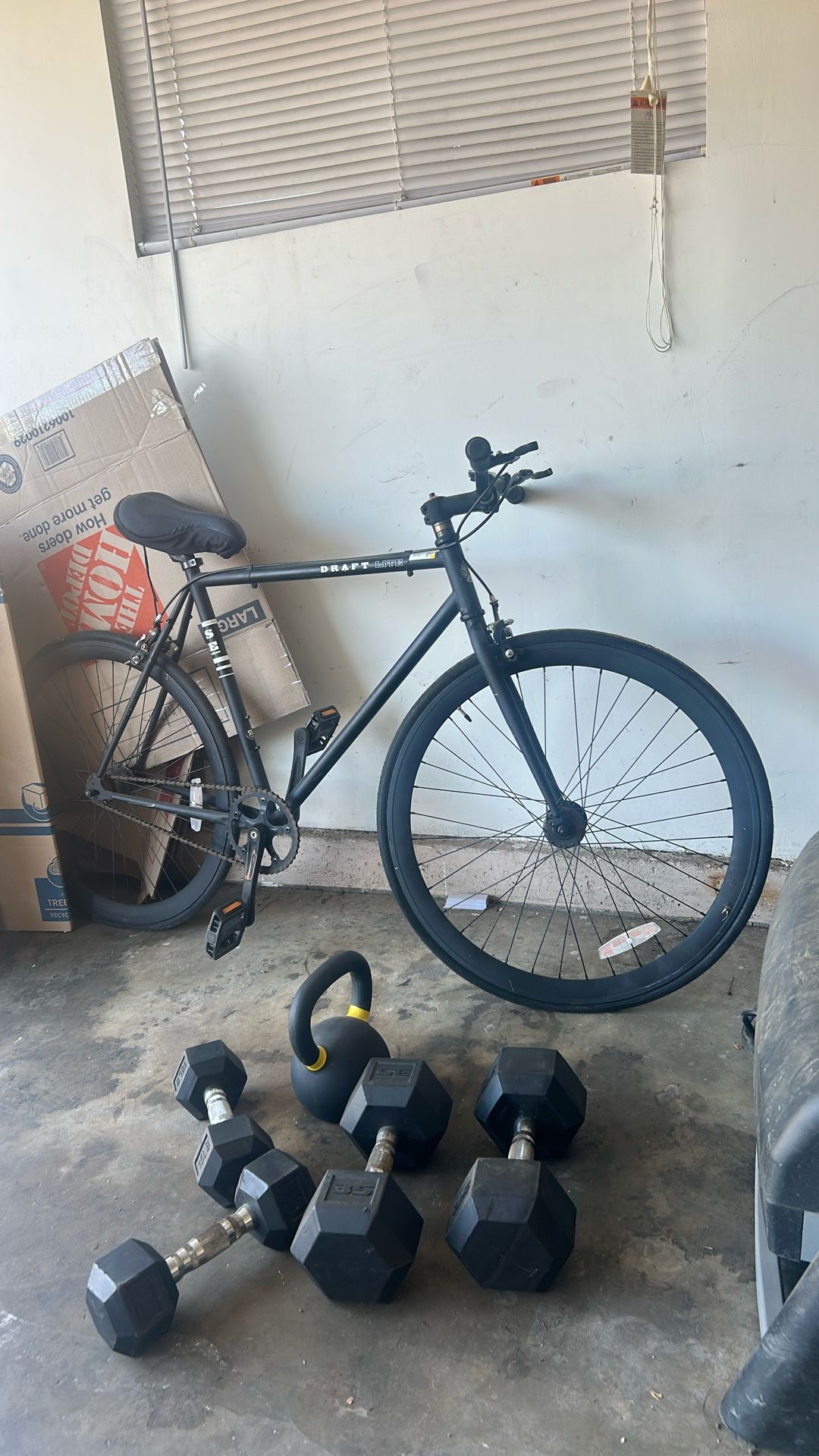 Draft Lite Bike .. All Black Draft Lite Bike .. All Black