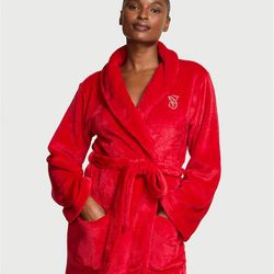 Victoria secrets robes