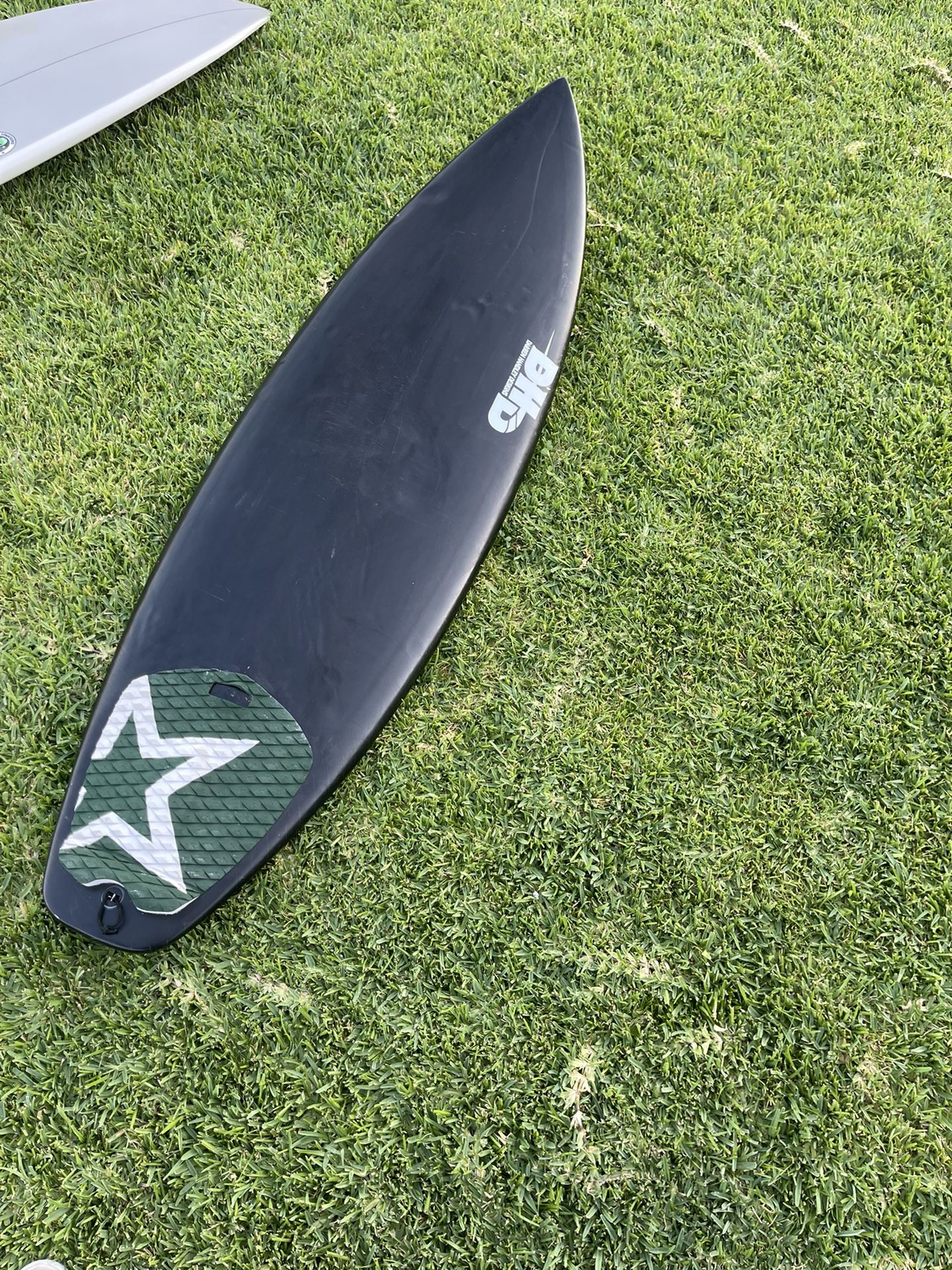 DHD Surfboard 6'0 31L