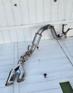 Brand new OEM Super duty exhaust system.