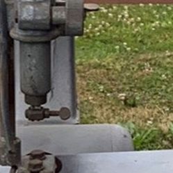 Scroll Saw - Delta Milwaukee 
