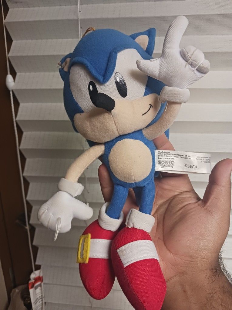 Great Eastern Ent Segas' Sonic The Hedgehog  10.5" Doll Plushie