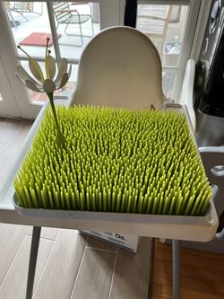 Baby Boom Lawn Drying Rack