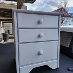 Refurbished 3-Drawer End Table